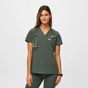 Figs Catarina One-Pocket Scrub top